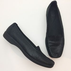 CLARKS Collection Haydn Gloss Leather Loafers